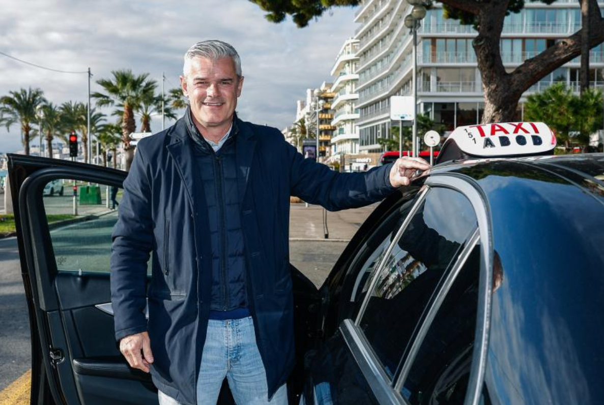 Lilian Martin, ancien footballeur pro devenu chauffeur de taxi à Nice